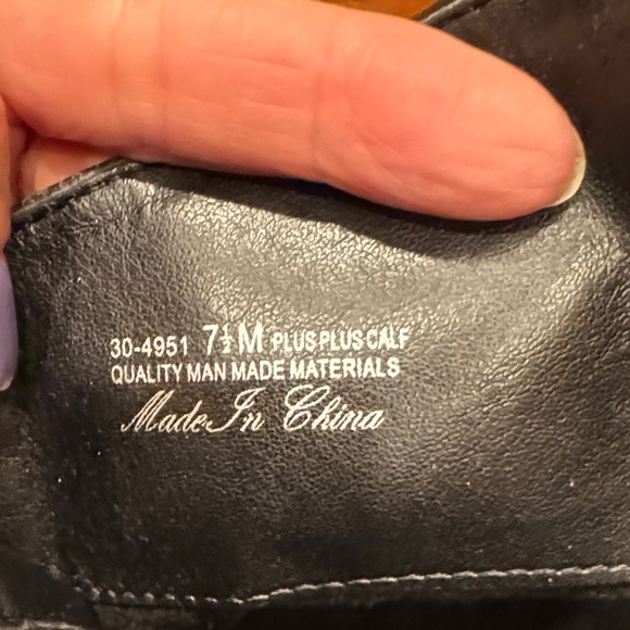 Easy Street Black Tall Boots Size 7.5 with plus plus calf size - Picture 4 of 5